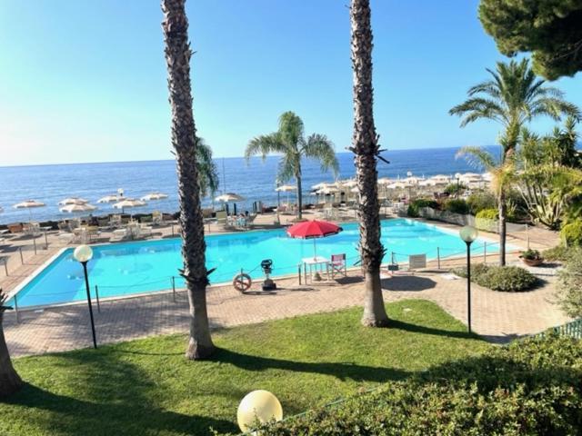 Sanremo Residence Sul Mare Экстерьер фото